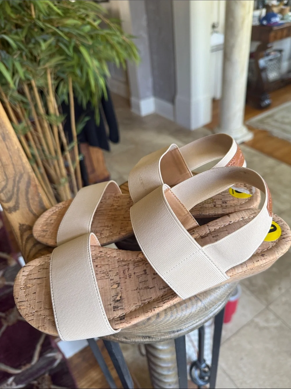 TONMY BAHAMA ladies slip on wedge sandal NWOT size 9
